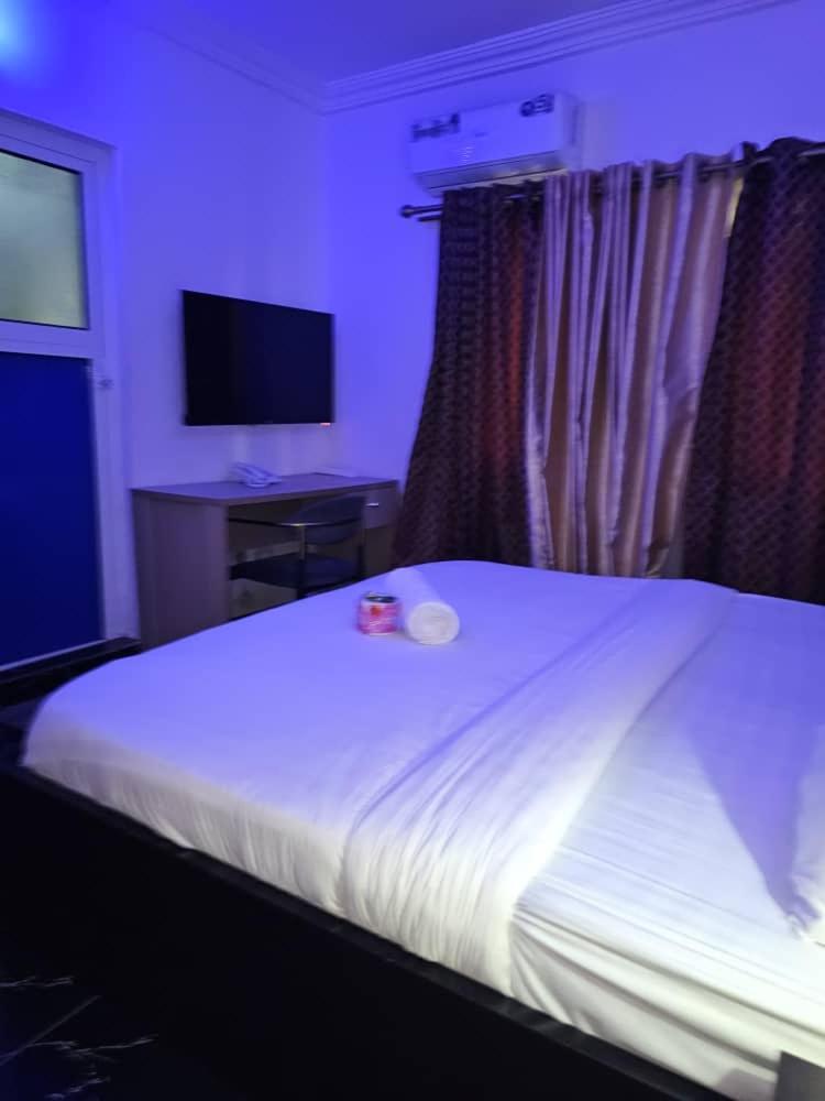 Vhs Vinchee Suites لاغوس المظهر الخارجي الصورة